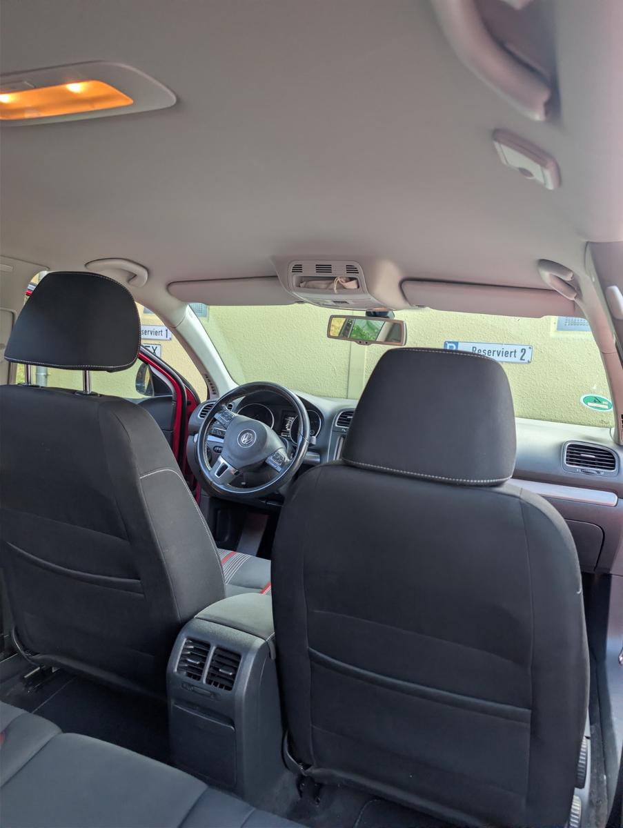 Volkswagen Golf 2012 — photo 11