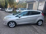 Ford Fiesta 1.4 TDCi 5p. Titanium - Ford Fiesta aus 2011 mit Diesel-Antrieb