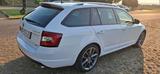 Skoda Octavia 2.0 TSI RS 230 Combi RS - Skoda Octavia: Privatanbieter