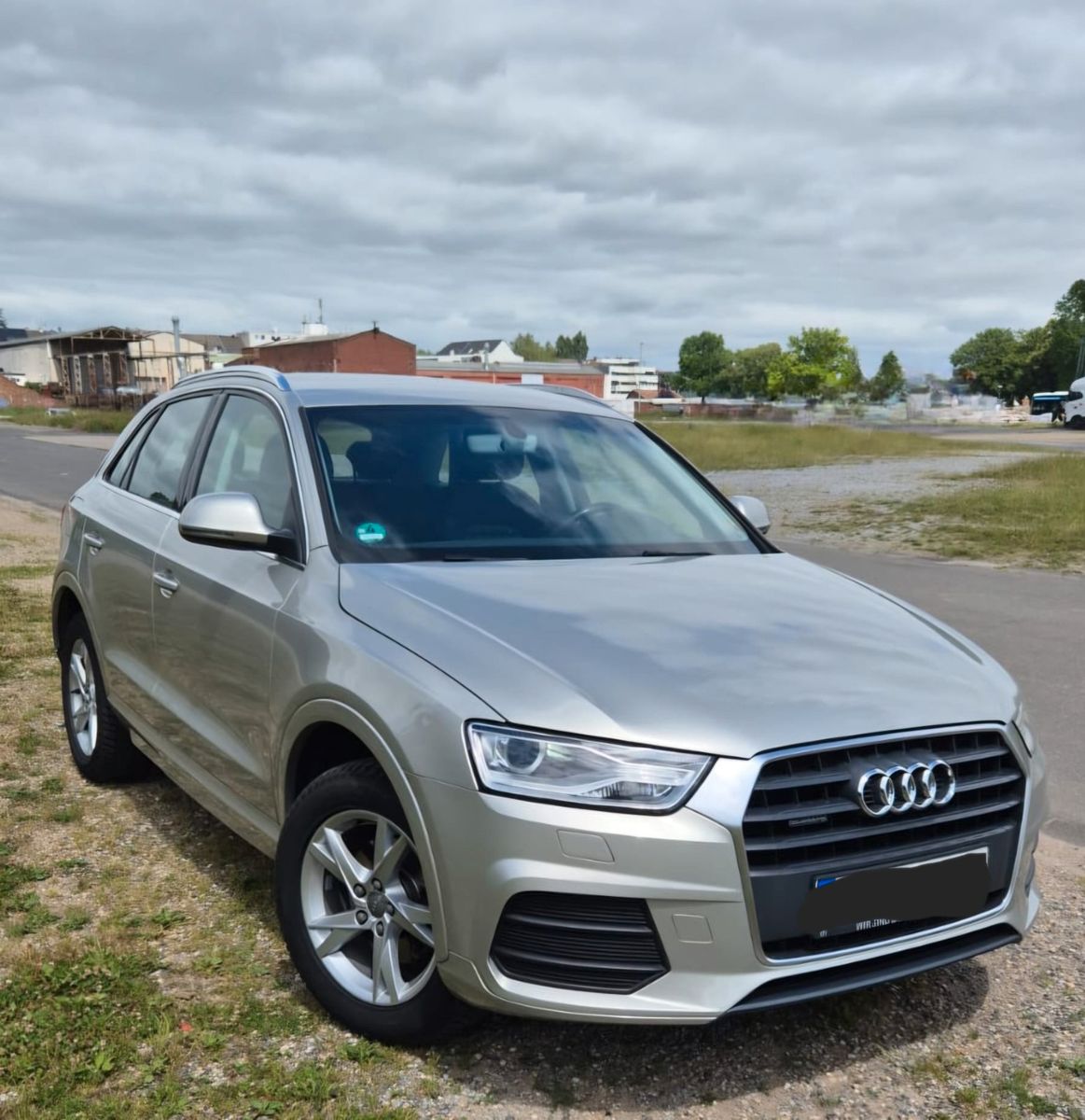 AUDI Q3 2.0 TDI quattro S tronic 135kW sport sport