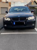 BMW 318i - - BMW 318 aus 2006: 318i