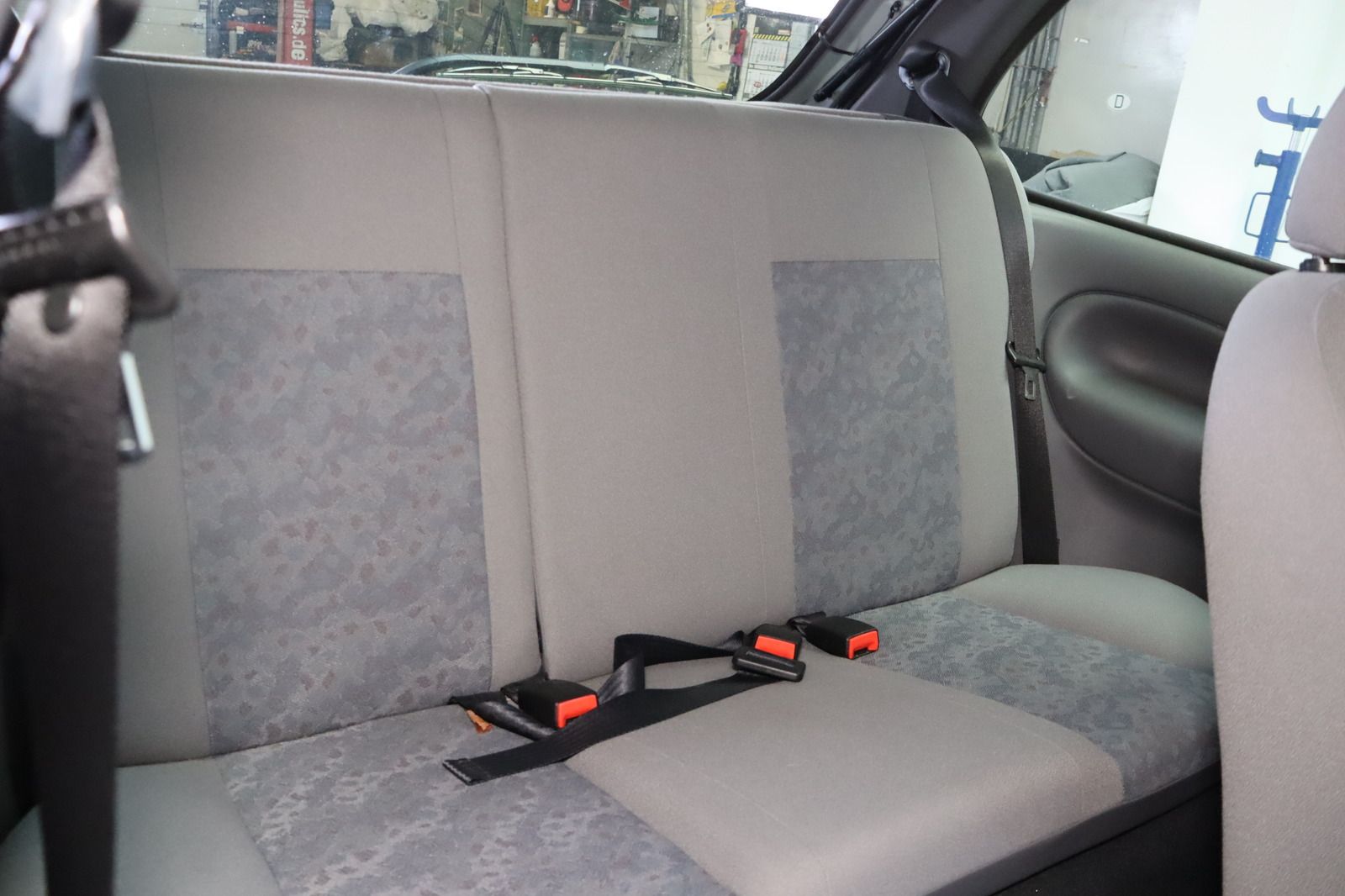 Fahrzeugabbildung Ford Fiesta 1.3 Style * Radio * wenig km *