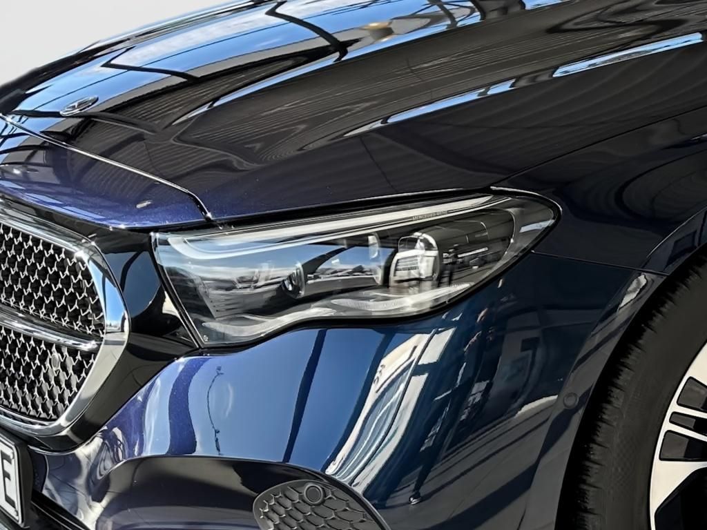 Fahrzeugabbildung Mercedes-Benz E 300 de 4MATIC T-Modell mit EQ Hybrid Technolog