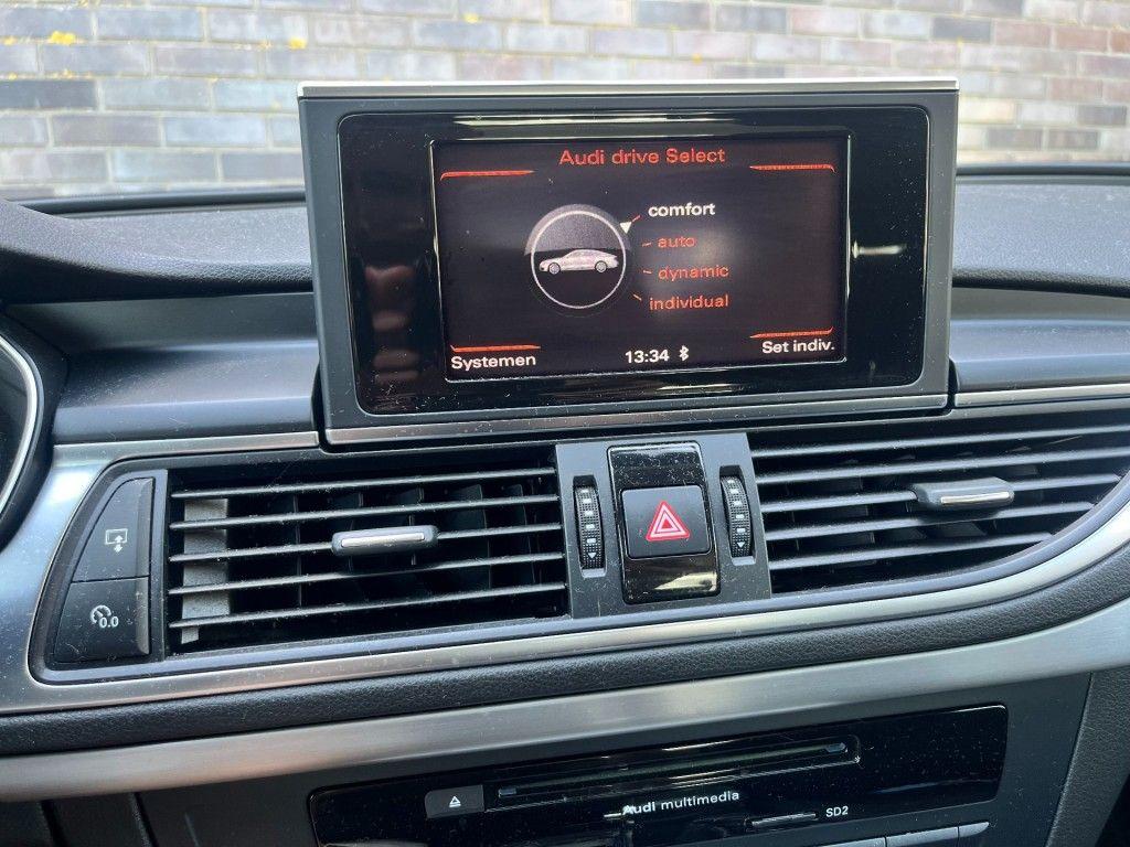 Audi A7 Sportback 3.0 TDI quattro | 245 ch | BVA | GPS | Attelage escamotable | Aide au stationnement | Volant cuir