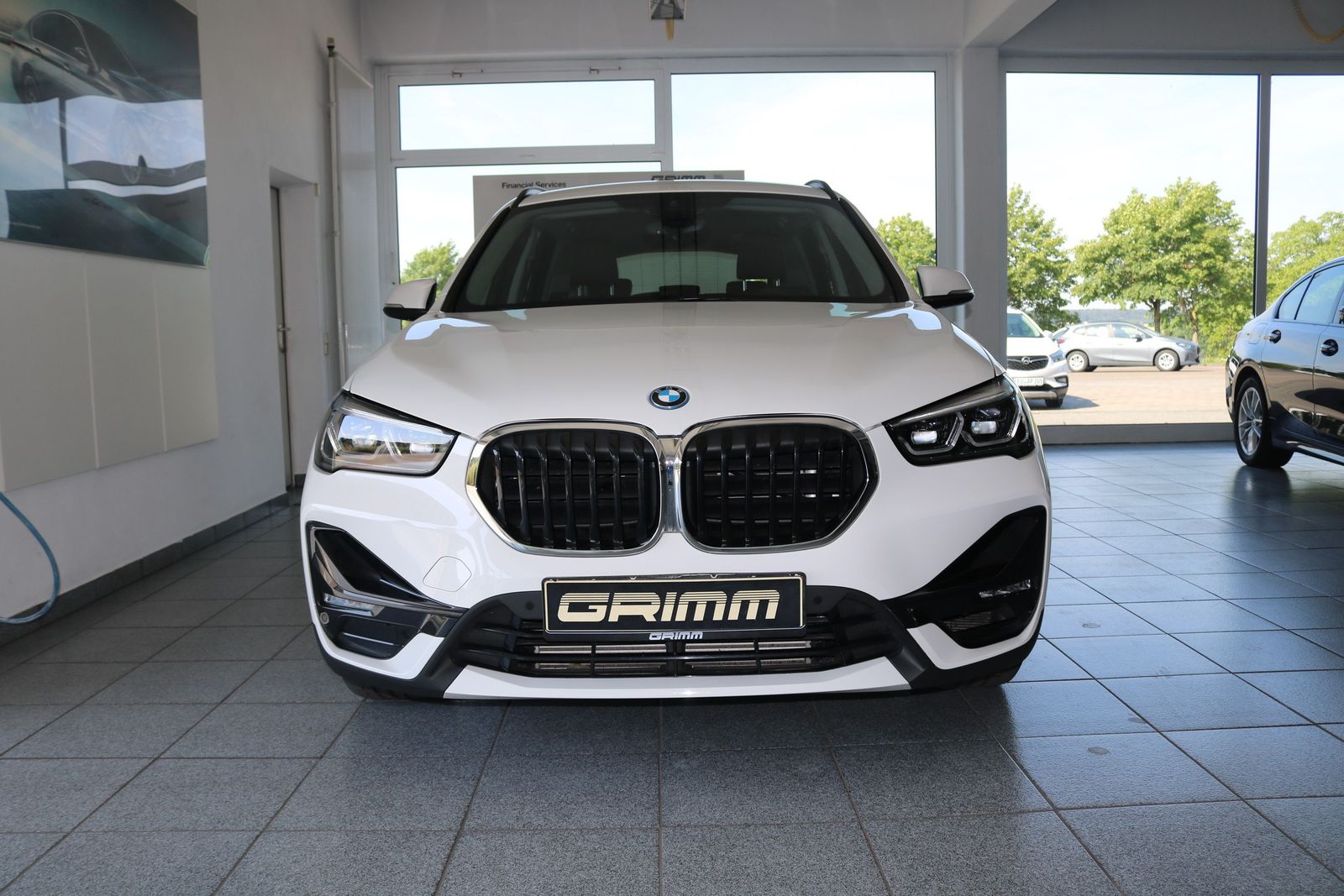 BMW X1 xDrive25e Sport Line Leder AHK LED Navi Komfo foto 5