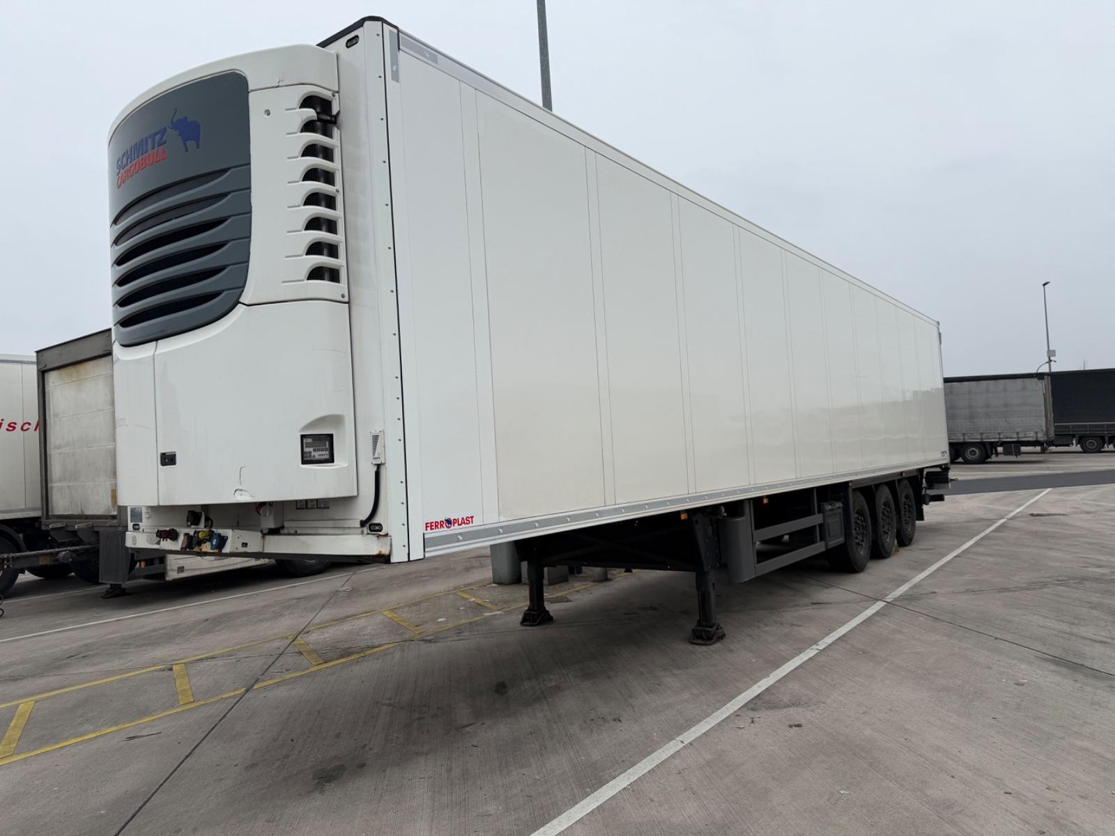 Schmitz Cargobull SKO 24/L-13.4 FP 45 COOL/ LBW/BÄR/3 ACHSER/LIFT