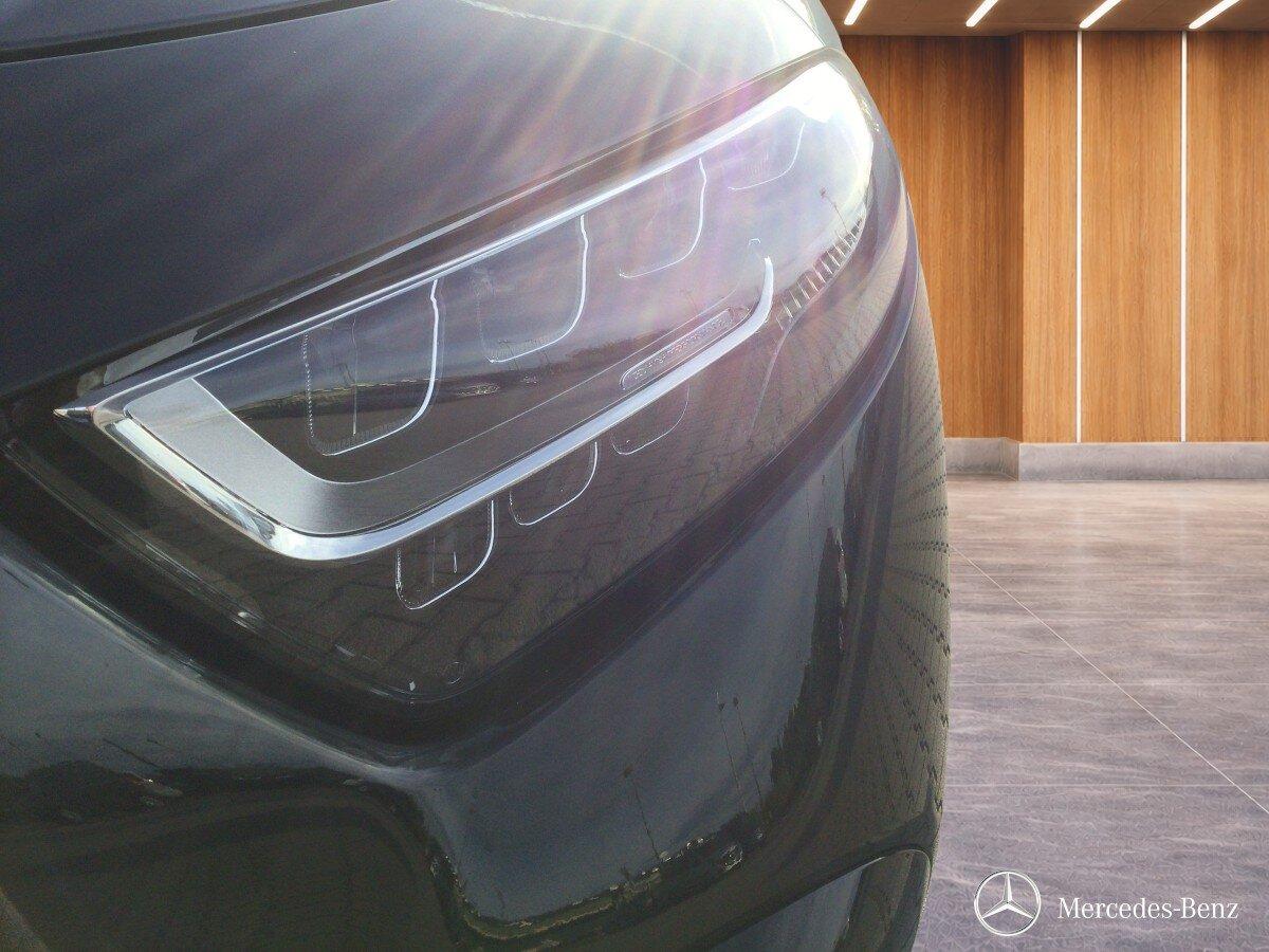 Mercedes-Benz CLS 300 d 4M AMG+SHD+DISTRON+LED+BURMESTER+LEDER