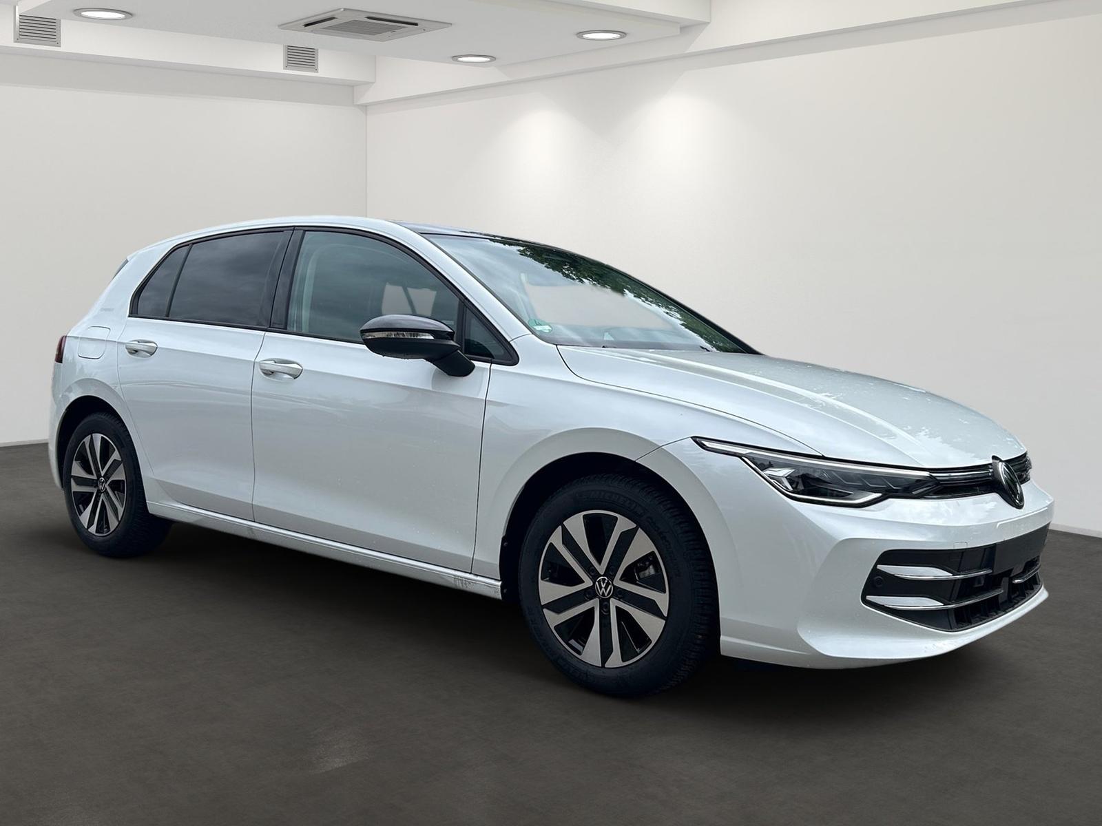 Volkswagen Golf VIII 1.5 TSI Energy *PANO*KAMERA*NAVI*, миниатюра 3