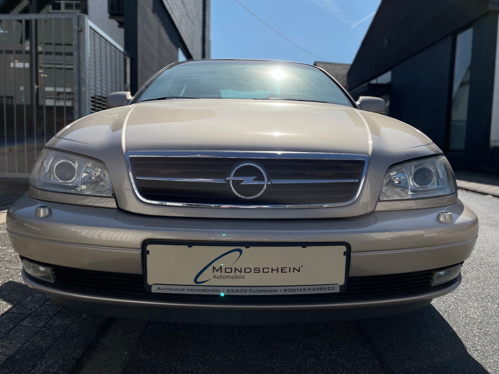 Fahrzeugabbildung Opel Omega 2.6 V6 Elegance |Automatik|Klima|Sitzheizu