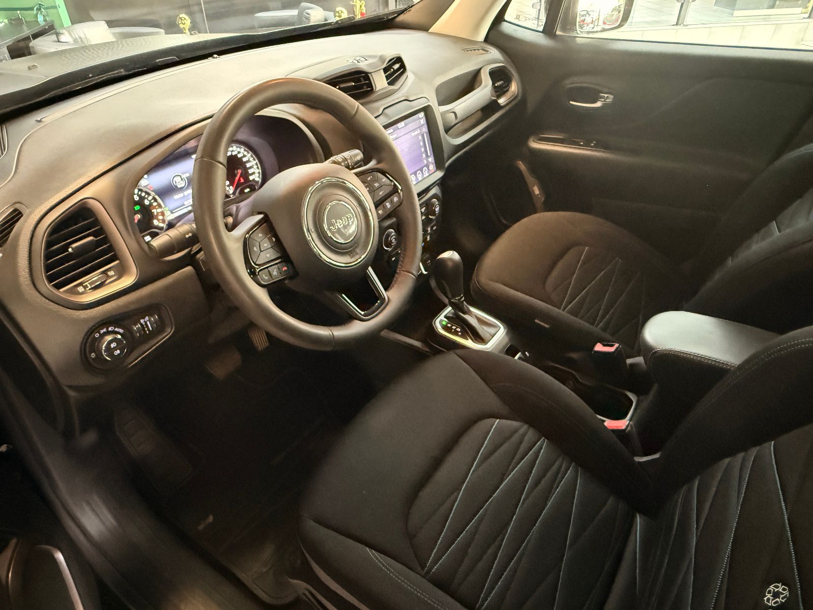 Fahrzeugabbildung Jeep Renegade Longitude Mild-Hybrid FWD/KAMERA/AUTOMA