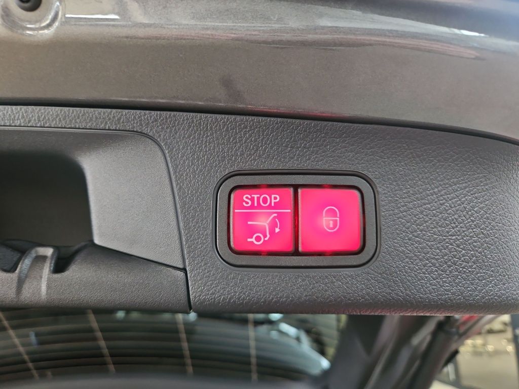 Fahrzeugabbildung Mercedes-Benz GLA 200 ++ AMG+EDITION+NIGHT+AHK+WINTER-PAKET ++