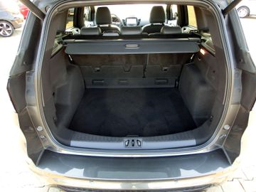 Fahrzeugabbildung Ford Kuga 4x4 Black & Silver Automatik