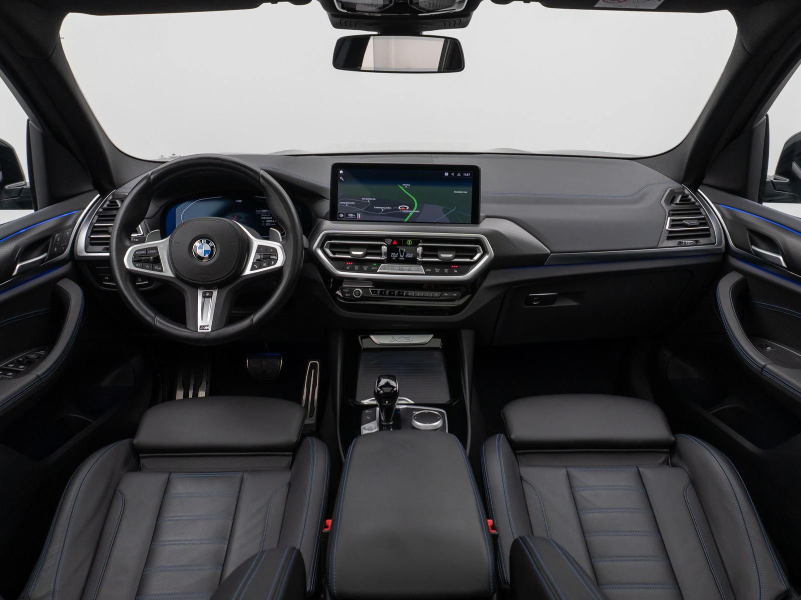 Fahrzeugabbildung BMW X3 xD30d M Sport Kamera Panorama DAB AHK 21Zoll