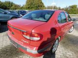Renault Megane 1.6 - Renault Megane aus 2001: 1.6