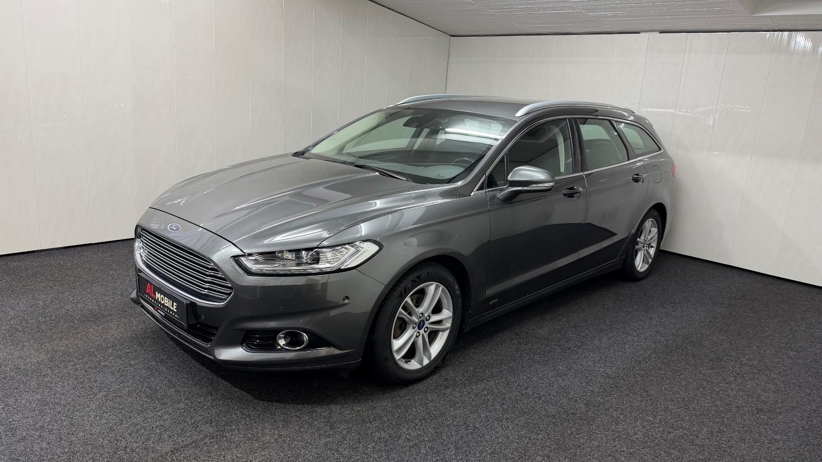 Ford Mondeo Titanium AWD  2.0 TDCi LED NAVI AHK TEMP