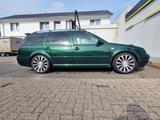 Volkswagen Bora 2.0 Highline Variant Highline - Volkswagen Bora Highline mit Benzin-Antrieb