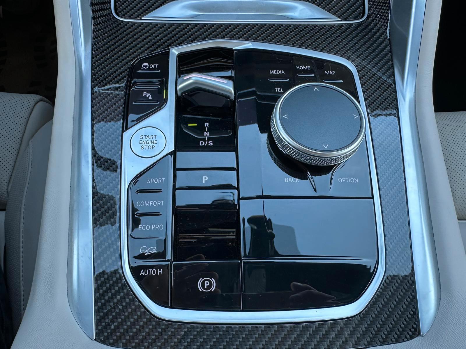 BMW X6 M60i xDrive ACC|HUD|PANO|HARMAN|AHK|