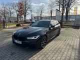 BMW 530e xD T*Msportp*Head Up*Kamera*Laser*Kardon