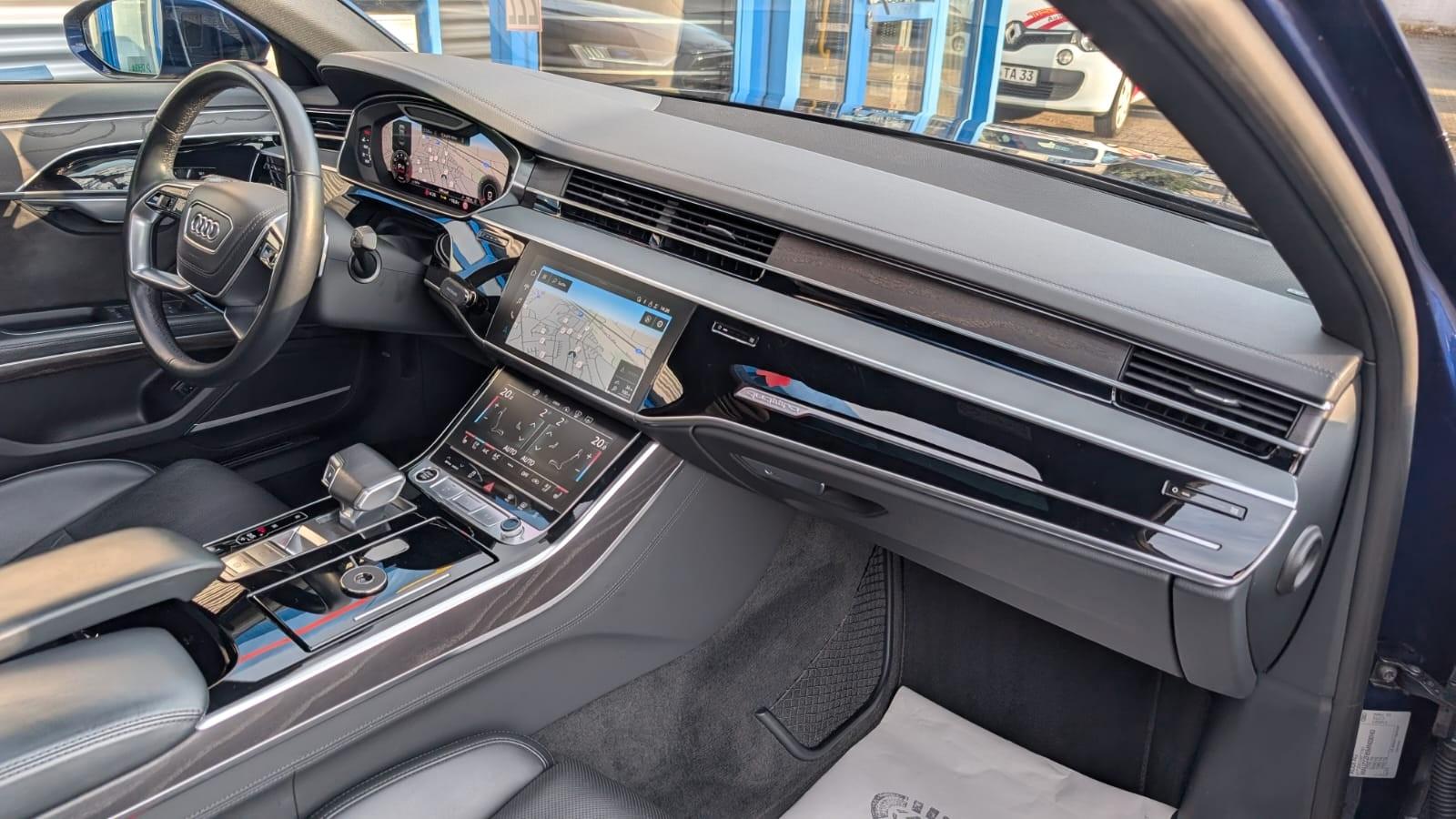 Audi A8 55 TFSI Quattro Vollausstattung