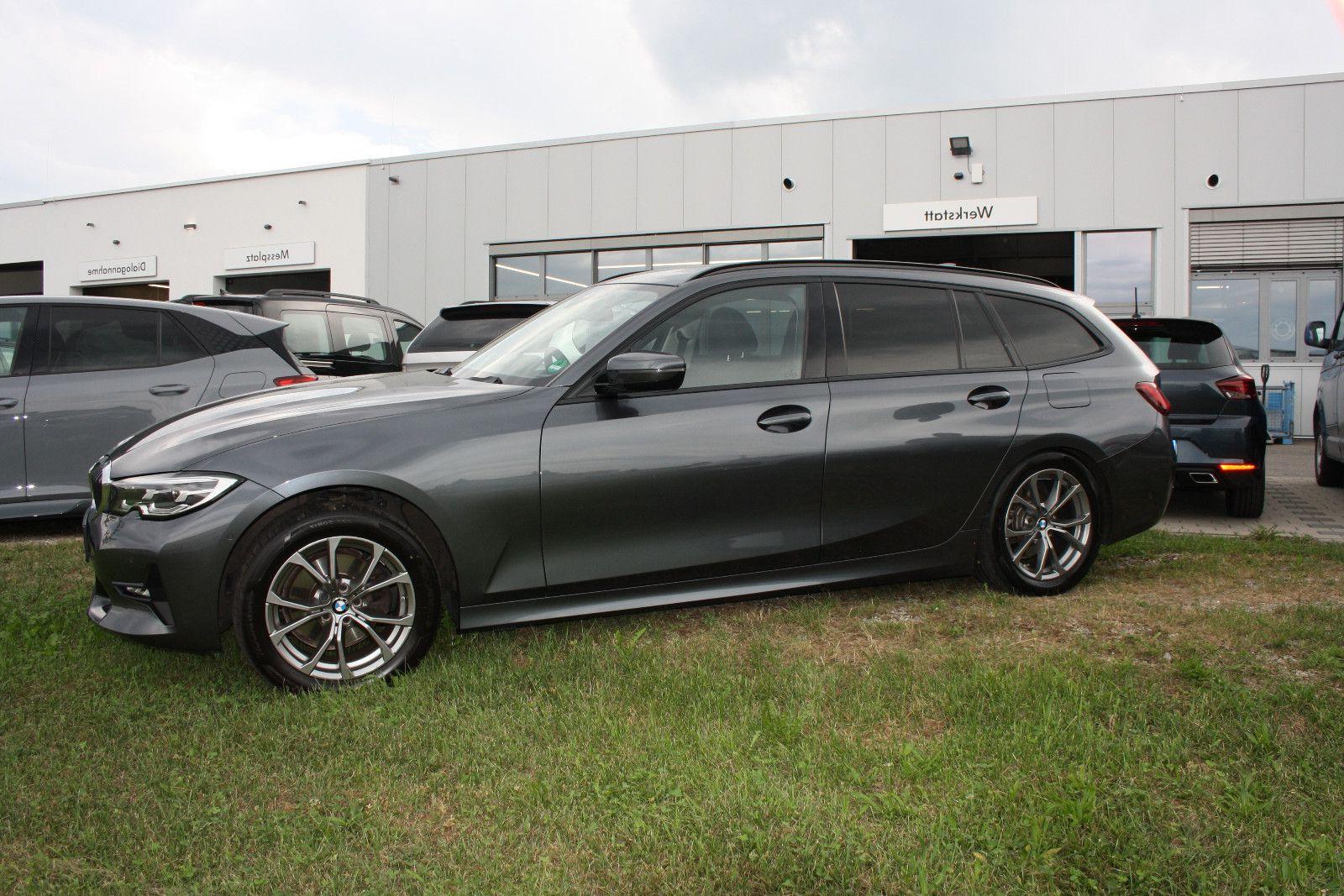 BMW 320 i Touring Sport Line