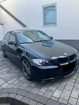 BMW E90 Limousine 325i Automatik mit M-Sportpaket - BMW 325 mit Benzin-Antrieb: Limousine, 325i E90 Lim