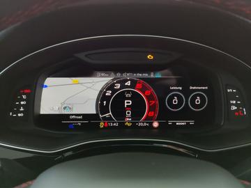 2025 AUDI RSQ8 photo 10