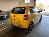 Volkswagen Fox Basis-TÜV 06 / 2027- - Gebrauchtwagen bis 2.000 Euro mit TÜV