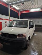 Volkswagen T5 Shuttle 9Sitzer Guter Zustand - VW T5 Shuttle Gebrauchtwagen