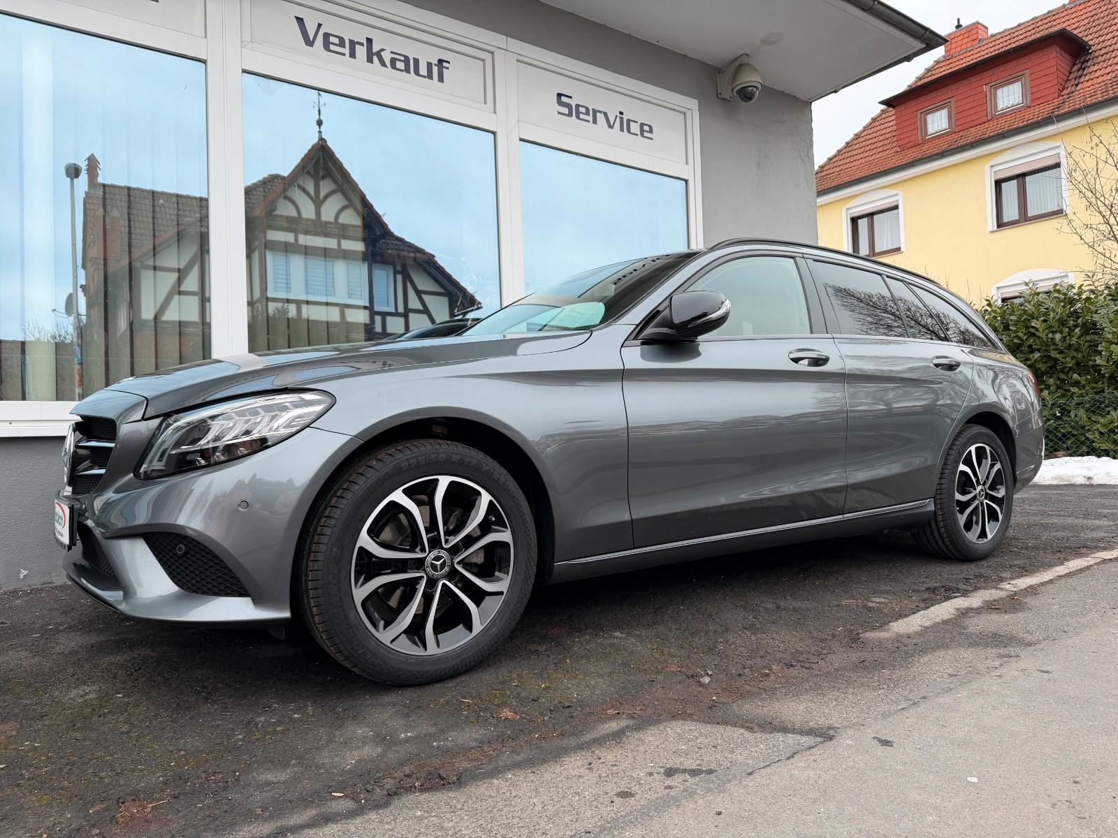 Mercedes-Benz C 180 T +Night+AHK+LED+Kamera+Comand+41tkm !!!!!