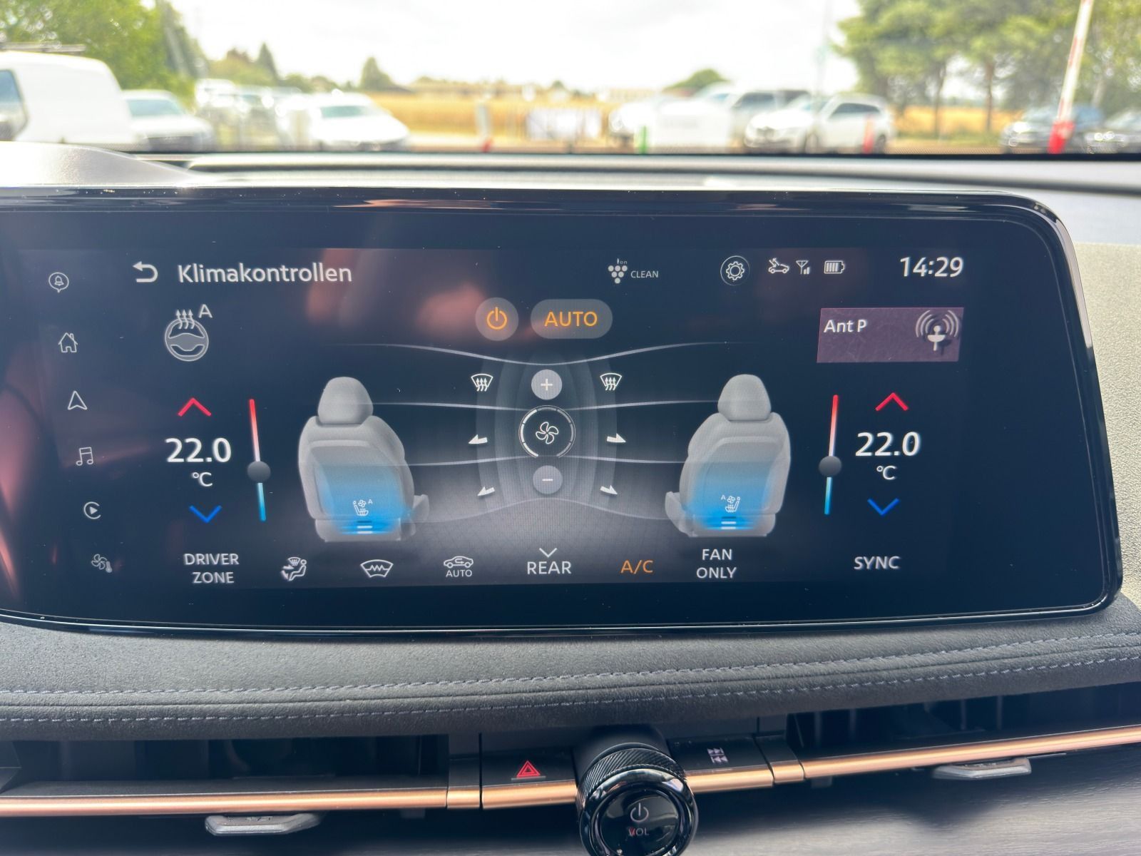 Fahrzeugabbildung Nissan Ariya Evolve Pack 87kWh*360°Cam*Pano*Head-Up