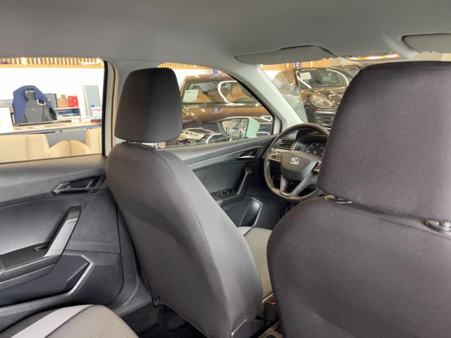 Seat Arona 1.6 TDI Style *AHK*SHZ*PDC*2.HAND*