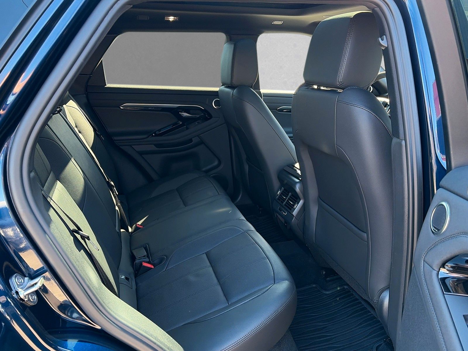 Land Rover Range Rover Evoque P250 R-DYNAMIC SE SHD SHZ foto 5