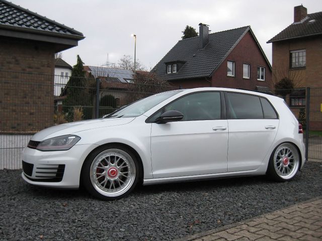 Volkswagen Golf 2.0 TSI BMT GTI, Navi, Bi-Xenon, Panorama