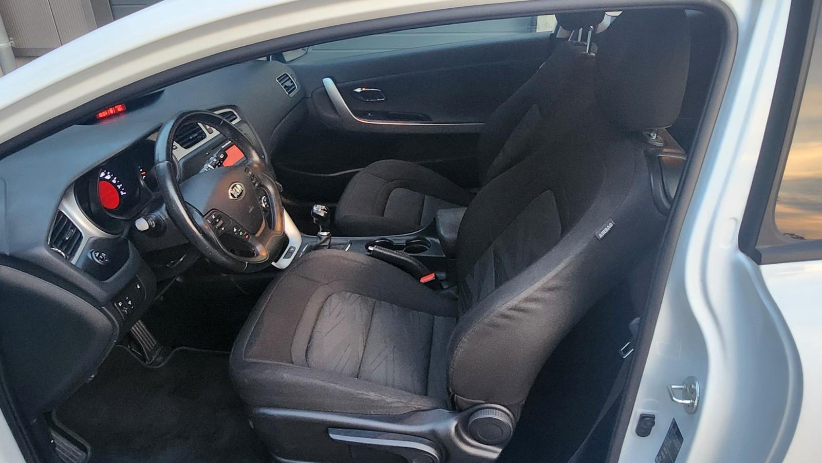 Kia ProCeed Edition 7*Emotion-Paket*HU/AU neu*1.Hand