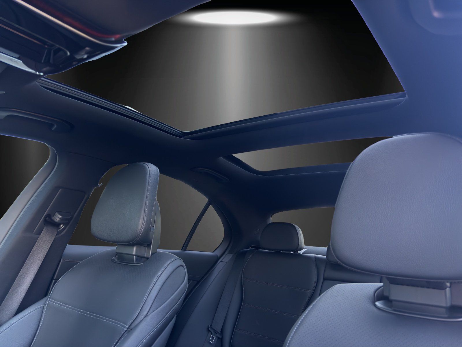 Fahrzeugabbildung Mercedes-Benz C300 d 4M AMG Pano DSITRO Massage HUD KeyGo Memo