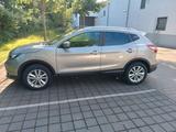 Nissan Qashqai 1.6 dCi DPF 360° Zweite Hand - : Zweite Hand