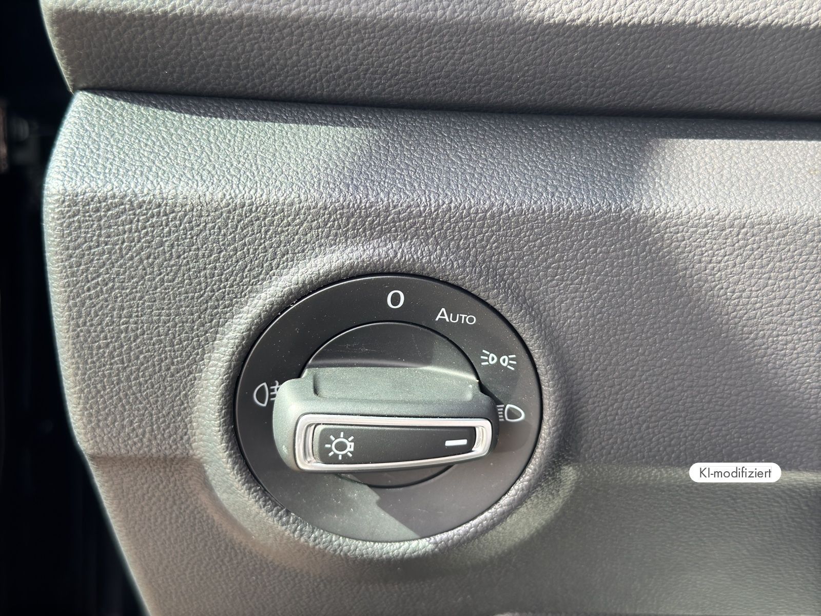 Volkswagen T-Roc - Bild 17