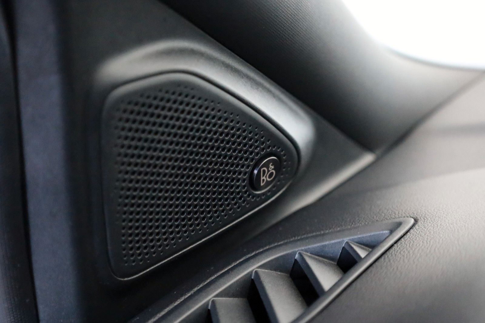 Fahrzeugabbildung Ford Puma ST-Line X Leder,Navi,LED,PanDach,Kamera,ACC