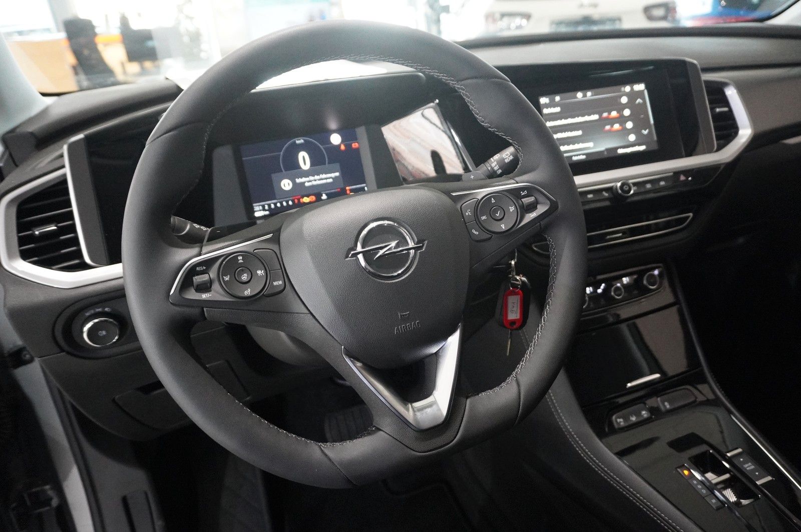 Fahrzeugabbildung Opel Grandland (X) 1.2T ENJOY NAVI/LED/KAMERA/SH/DAB+