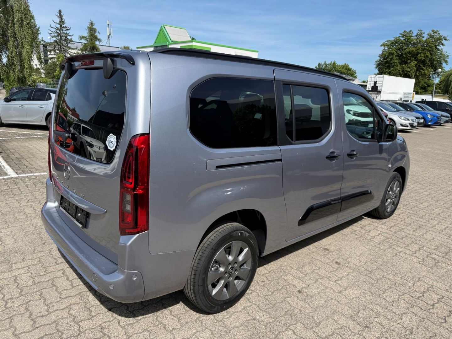Fahrzeugabbildung Opel Combo Life 1.5 GS XL