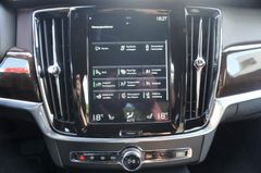 Fahrzeugabbildung Volvo S90 T8 Inscription Plug-In Hybrid AWD Carplay VC