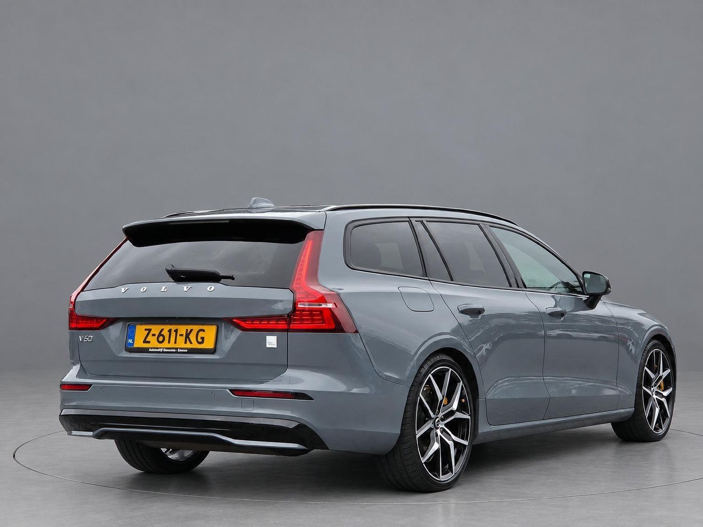 Volvo V60 T8 AWD Polestar Engineered | AHK | Orginal N imagem 3
