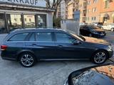Mercedes-Benz E 200 Bluetec T-Modell PDC/AHK/TEMPOMAT/LED - Mercedes-Benz E 200 Gebrauchtwagen in Nürnberg