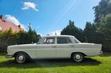 Mercedes-Benz W111 220SB Oldtimer TÜV Neu Heckflosse - Mercedes-Benz: Limousine, W111