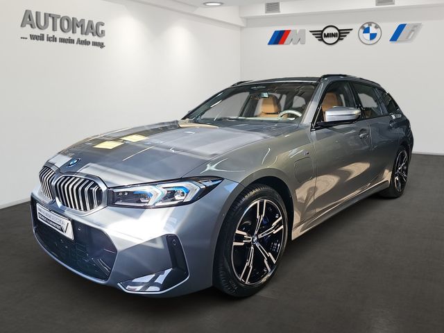 BMW 330e Touring M-Sport*Panorama*Drive AssProf*Harm