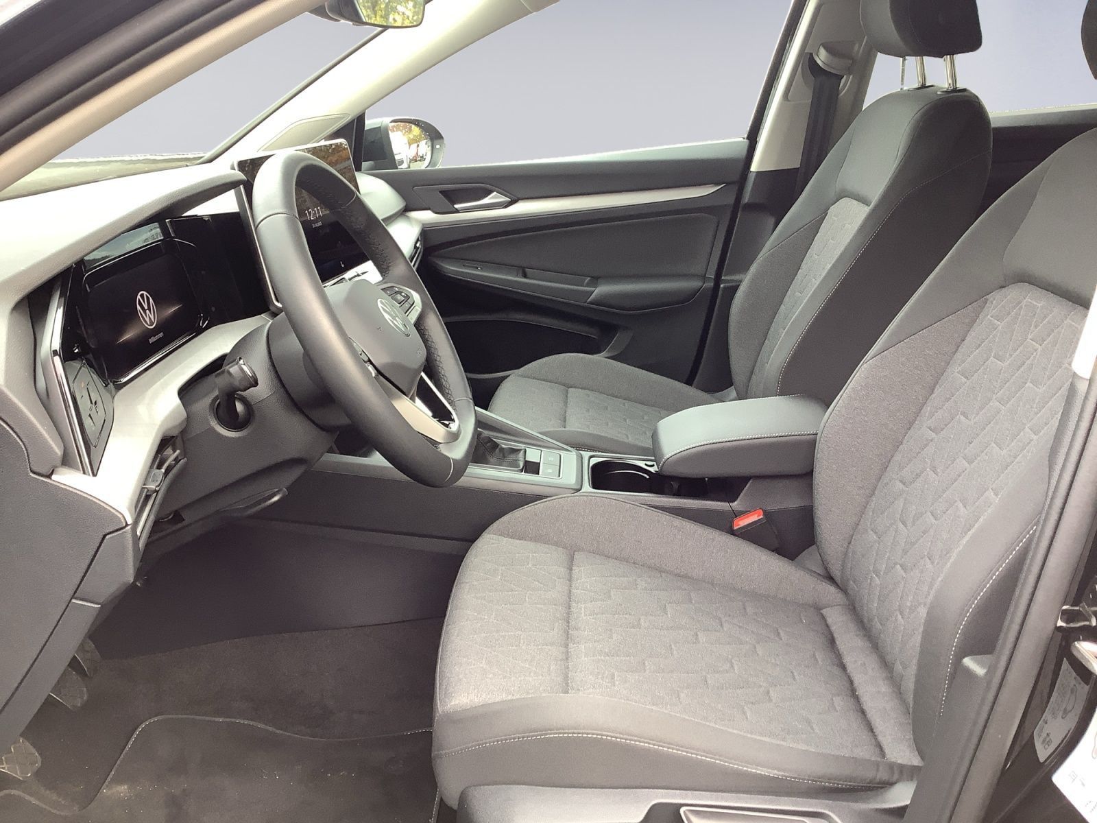 Volkswagen Golf - Bild 9