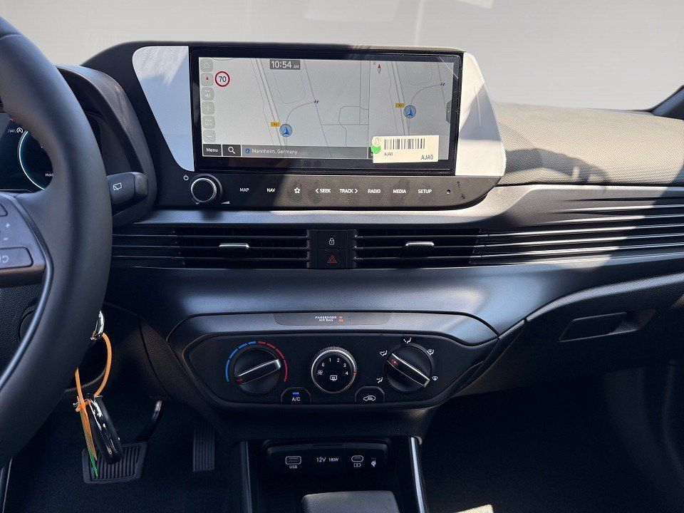 Fahrzeugabbildung Hyundai i20 1.0T 90PS DCT Blackline