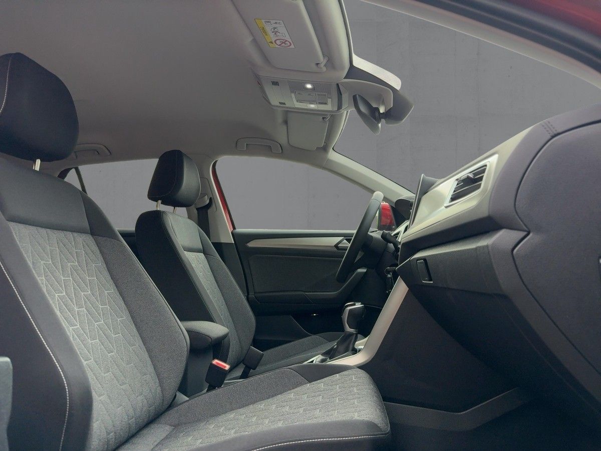 Volkswagen T-Roc - Bild 12