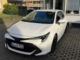 Toyota Corolla 1,8 Hybrid - Toyota Corolla mit Benzin-Antrieb: Limousine, Automatik