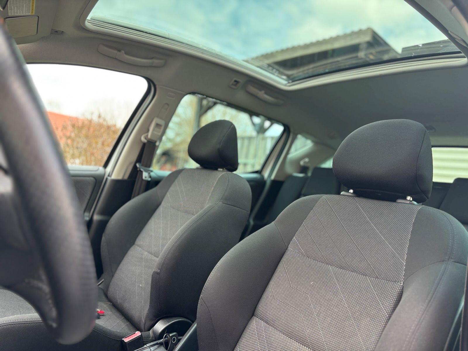 Peugeot 207 2009 — photo 10